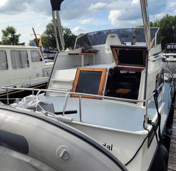 ベッドアンドブレックファースト Amsterdam Boat & Breakfast