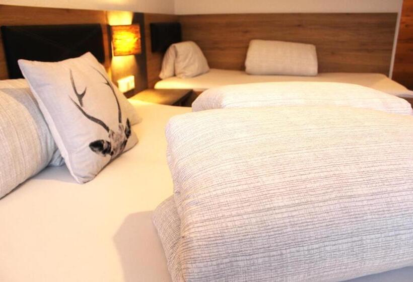 مبيت وإفطار Apart Garni Jägerheim