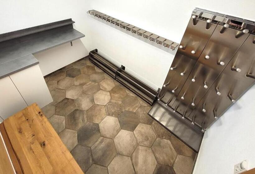 مبيت وإفطار Apart Garni Jägerheim