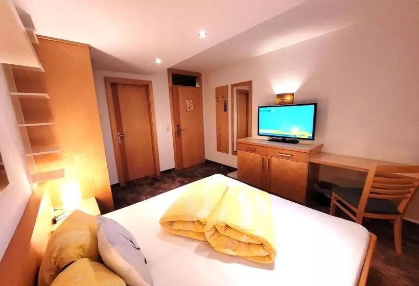 Aamiaismajoitus (B&B) Apart Garni Jägerheim