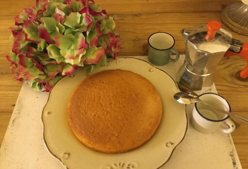 تختخواب و صبحانه Casa 28