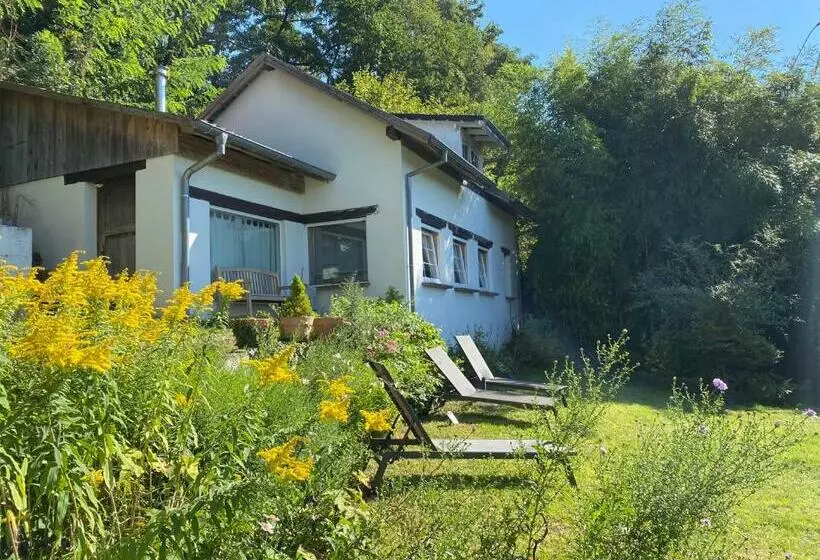 Aamiaismajoitus (B&B) La Dependance De La Villa Des Oiseaux   La Petite Pierre