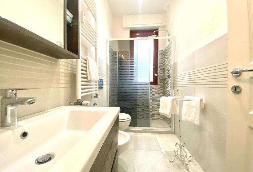 Casaviva   Trilo With Patio In Santa Margherita L