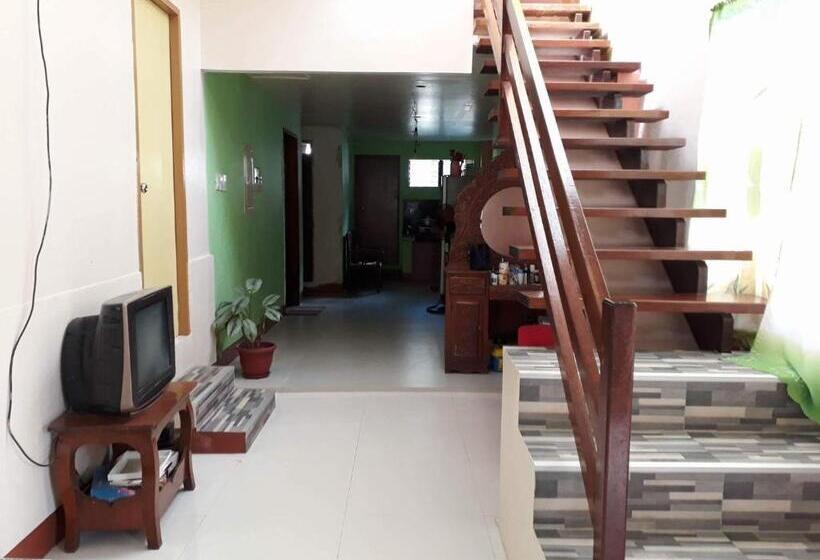 Pensão David & Vhie Homestay David S Guest House