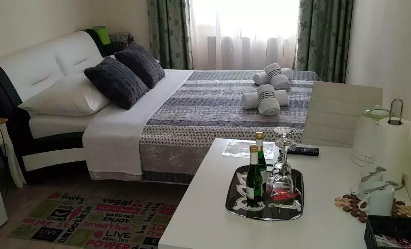 پانسیون Elg Rooms