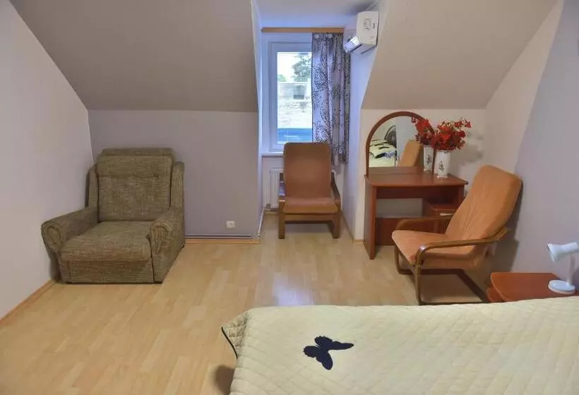 پانسیون Jurmala Guest House Markiza