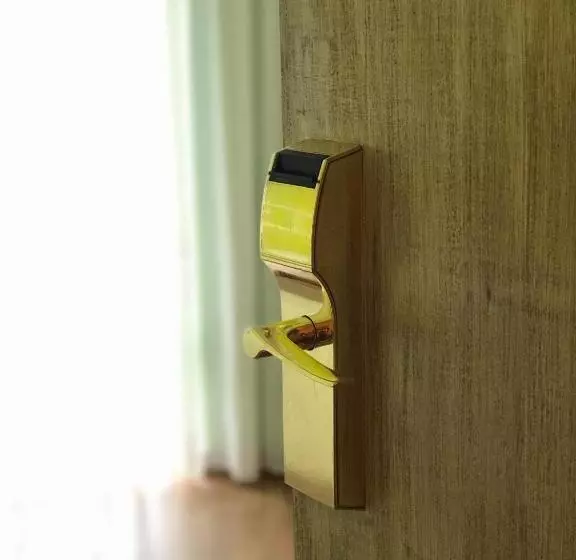 Majatalo Playa De Los Locos