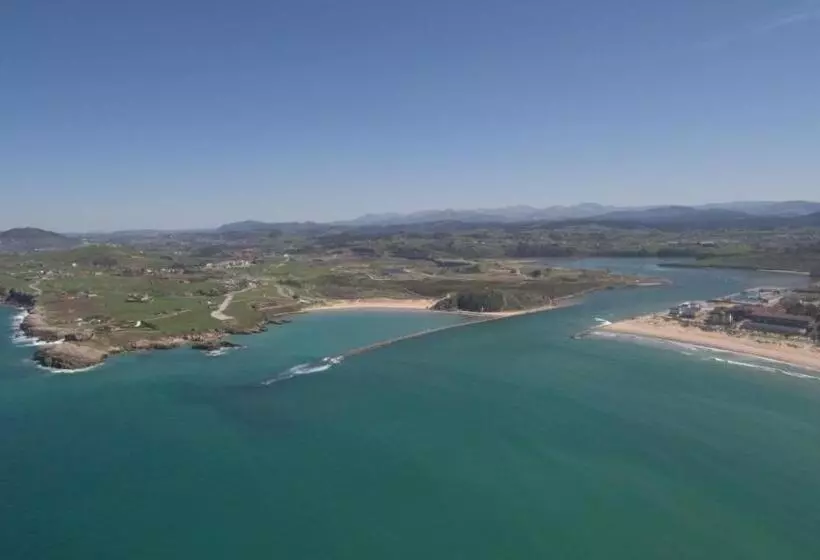 Majatalo Playa De Los Locos