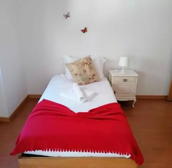 ペンション Portus Ribeira House