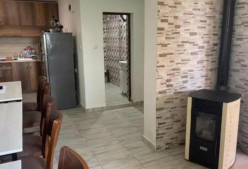 ペンション Saint Maria Guest House