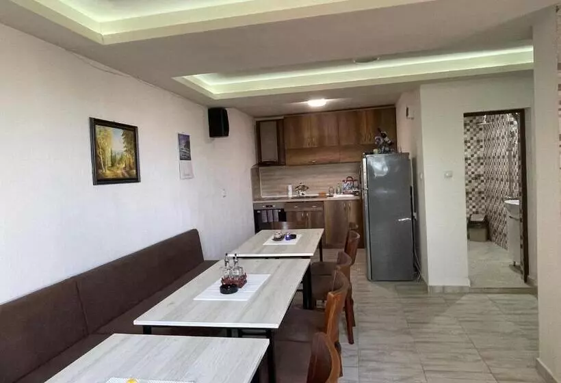 ペンション Saint Maria Guest House