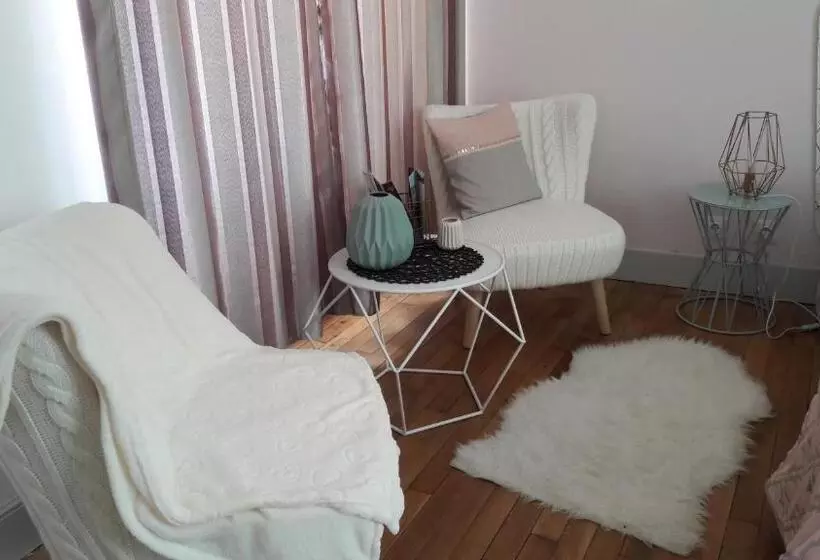 ベッドアンドブレックファースト Clos Charmille