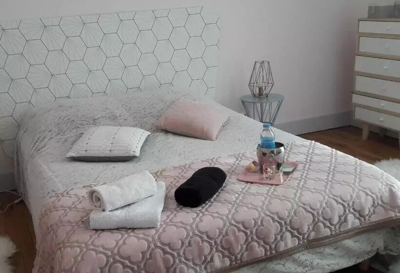 ベッドアンドブレックファースト Clos Charmille