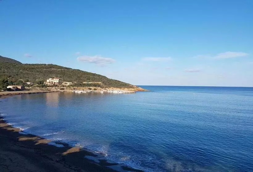 ベッドアンドブレックファースト L Auberge Galeria