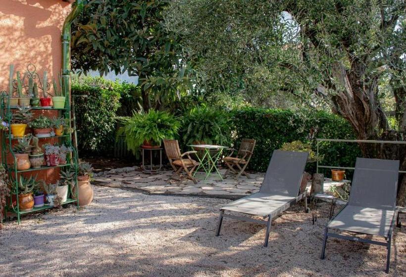 민박 Le Clos Des Oliviers