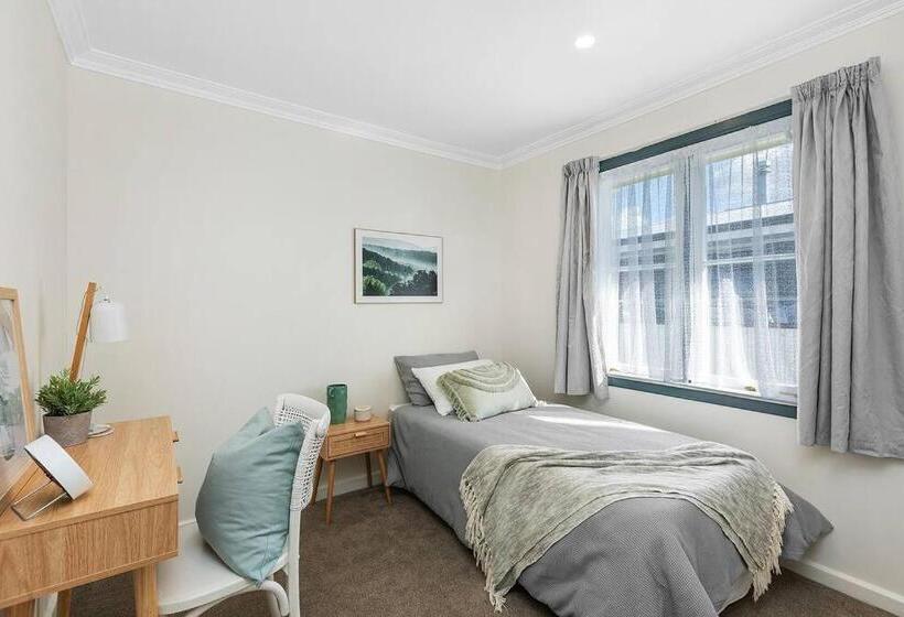 Hoh   Hazel S Homestead