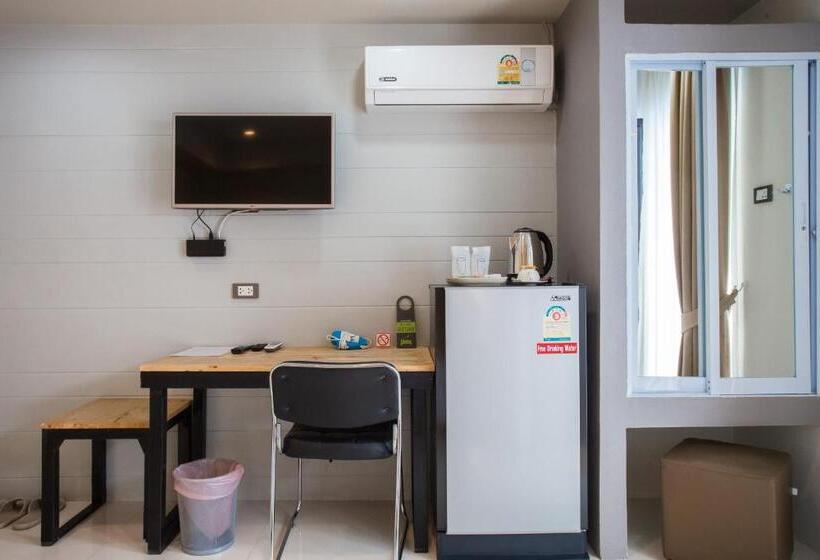 בית מלון כפרי Le Neuf Nakorn Lampang