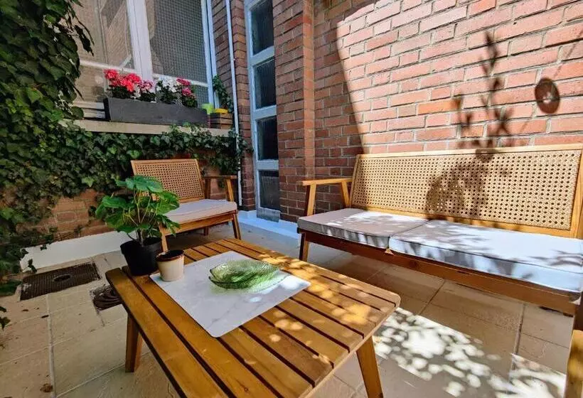 Le Rainbow   Grand Studio Avec Terrasse