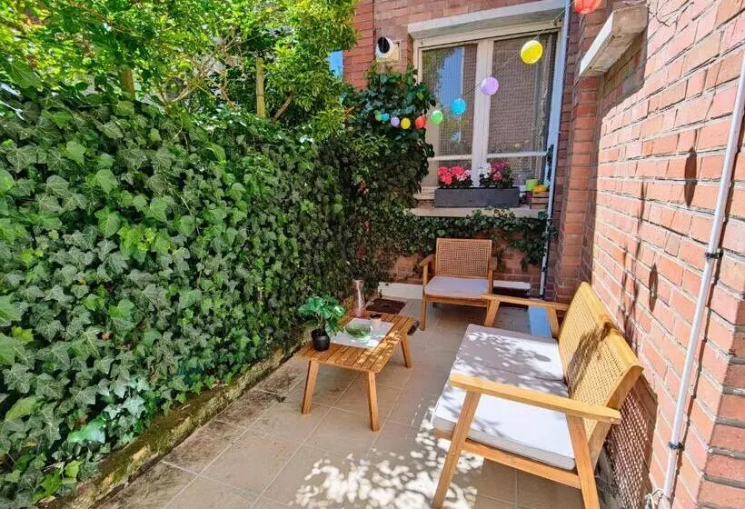 Le Rainbow   Grand Studio Avec Terrasse