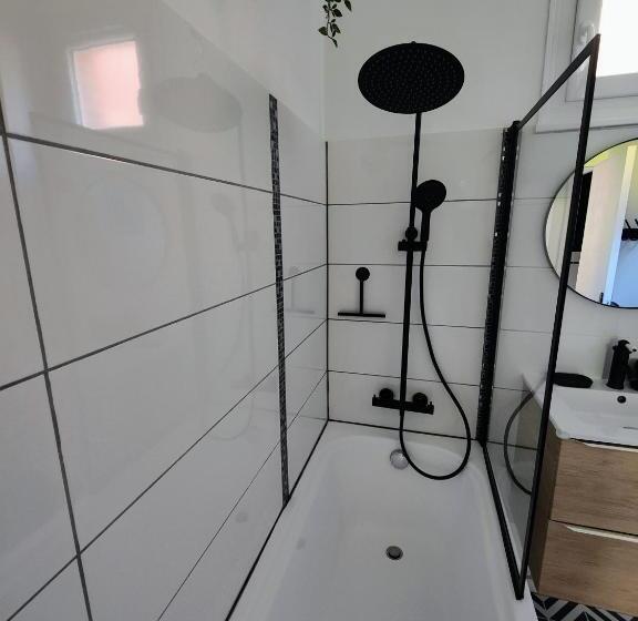 Le Rainbow   Grand Studio Avec Terrasse