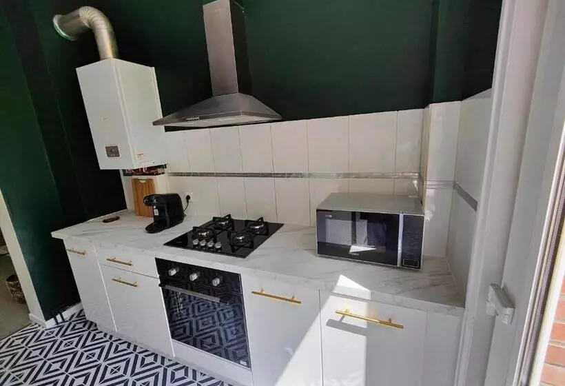 Le Rainbow   Grand Studio Avec Terrasse