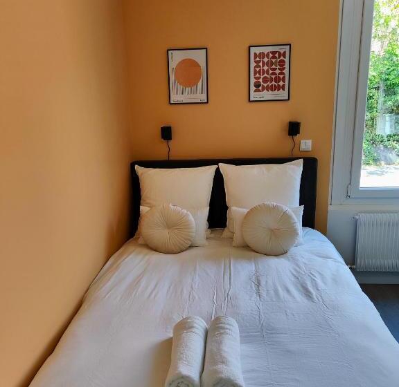 Le Rainbow   Grand Studio Avec Terrasse