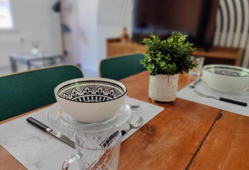 Le Rainbow   Grand Studio Avec Terrasse