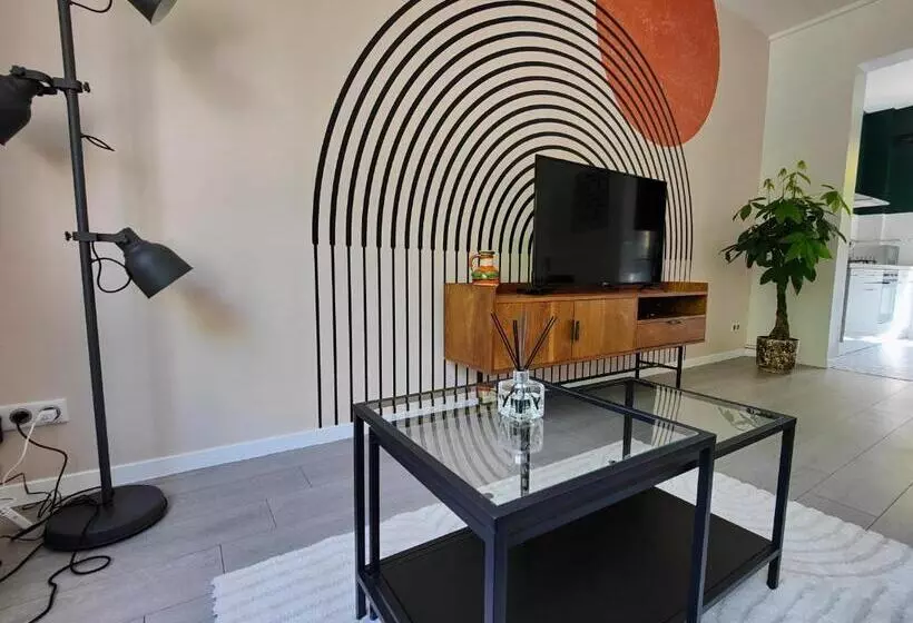 Le Rainbow   Grand Studio Avec Terrasse