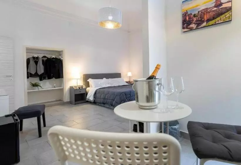 پانسیون Duomo Luxury Suite Catania
