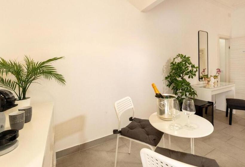 پانسیون Duomo Luxury Suite Catania