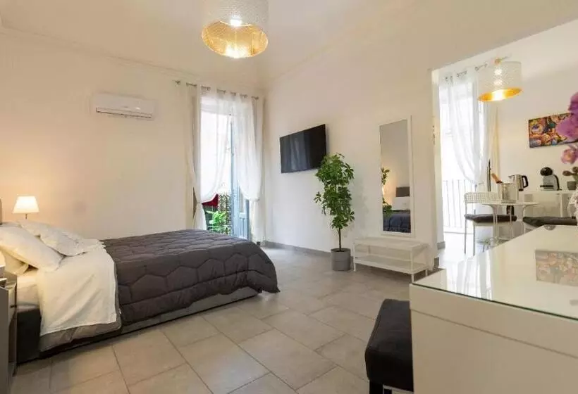 پانسیون Duomo Luxury Suite Catania