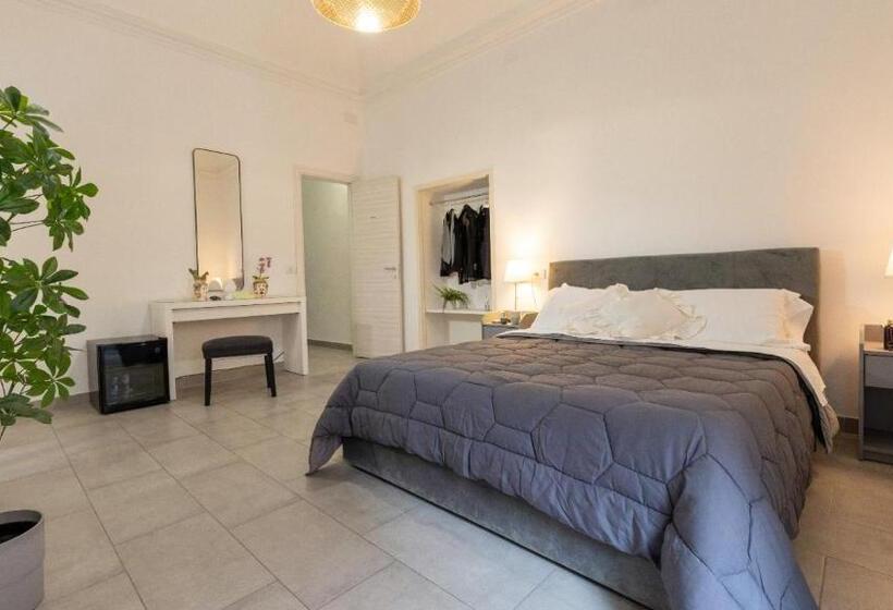 پانسیون Duomo Luxury Suite Catania