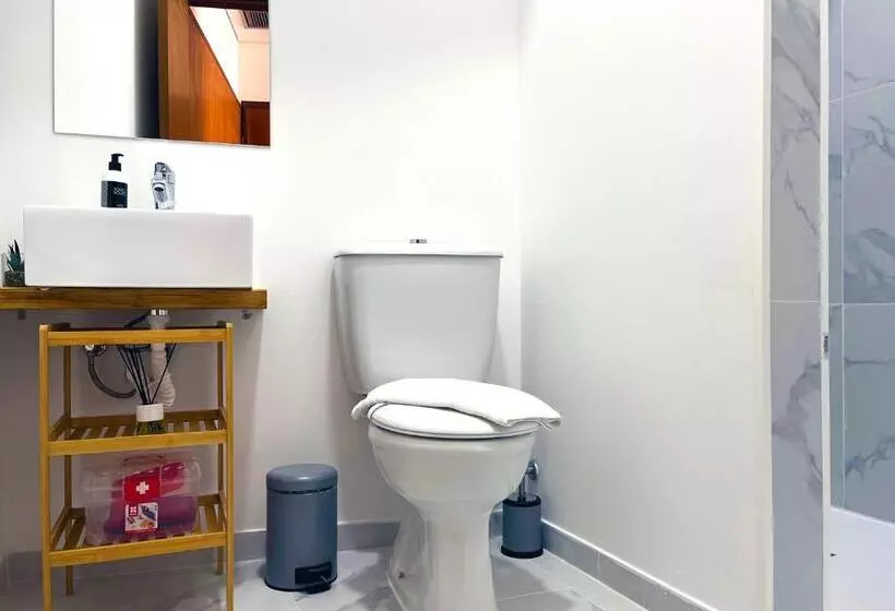 پانسیون Oporto Trindade Residence