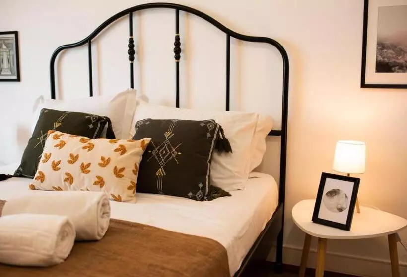 پانسیون Oporto Trindade Residence