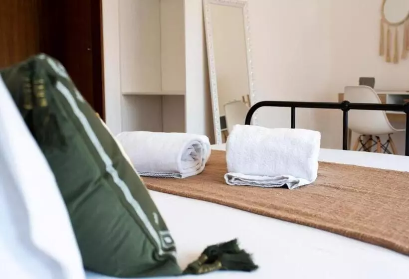 پانسیون Oporto Trindade Residence