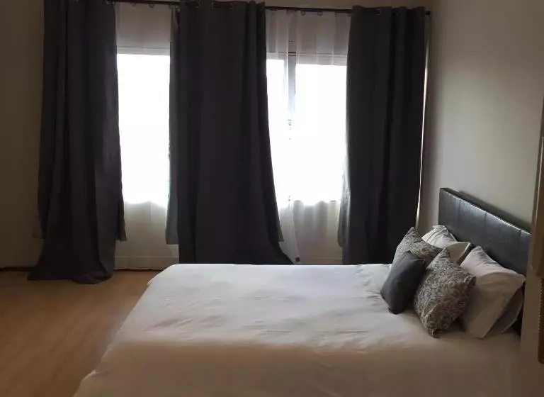 پانسیون Oporto Trindade Residence