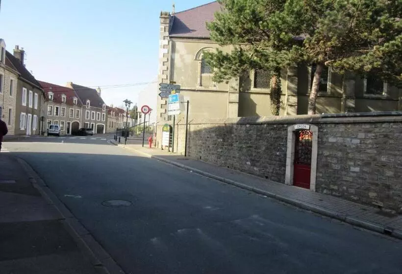 ペンション P Tite Maison Entre Mer Et Campagne