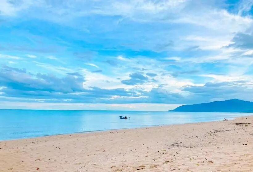 استراحتگاه Margarita Beach