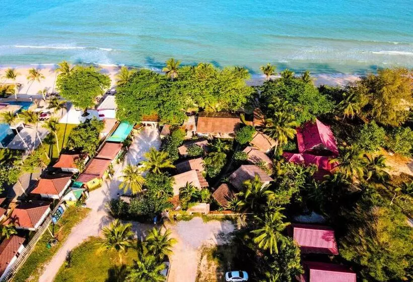 استراحتگاه Margarita Beach