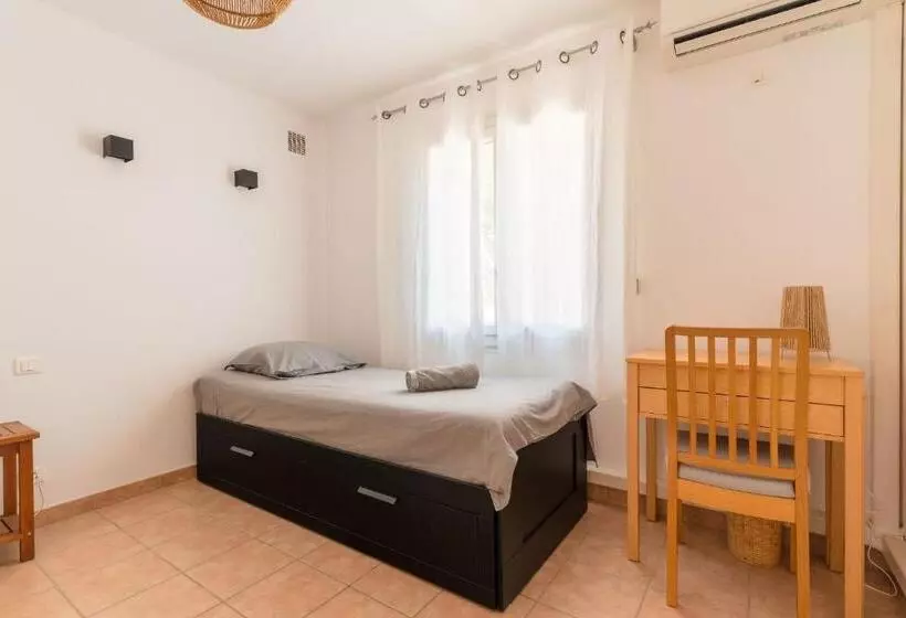 Villa Vue Mer Presqu Ile De Giens Avec Piscine
