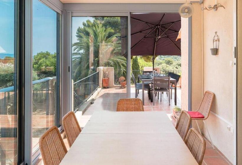 Villa Vue Mer Presqu Ile De Giens Avec Piscine