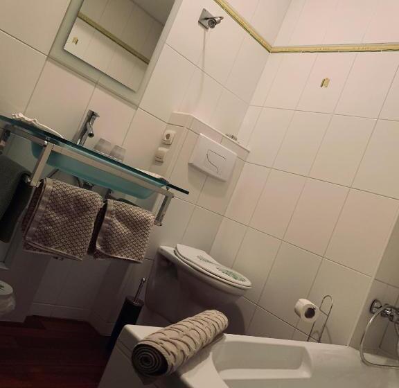 تختخواب و صبحانه Chambres D Hôtes Les Foulons