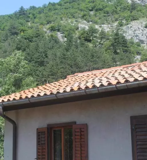 Aamiaismajoitus (B&B) Torrente Rosandra