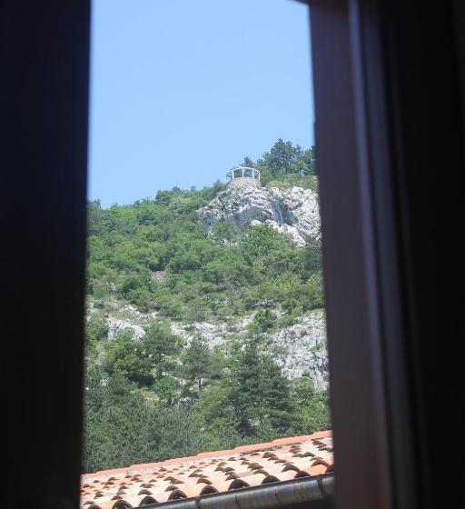 مبيت وإفطار Torrente Rosandra