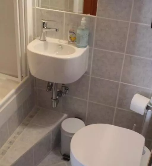 Aamiaismajoitus (B&B) Torrente Rosandra