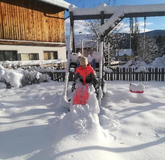 ホテル Ferienwohnung Seifterhof