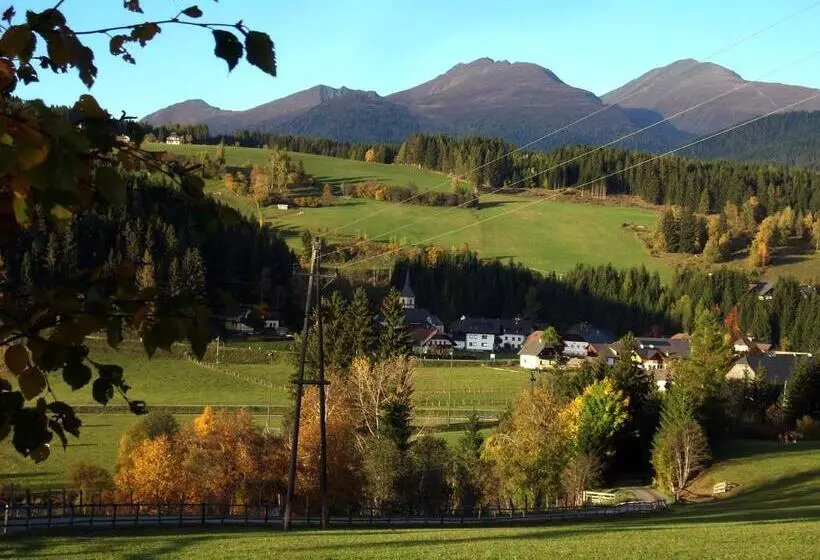 Hotelli Ferienwohnung Seifterhof