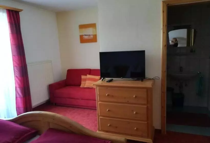 Hotelli Ferienwohnung Seifterhof