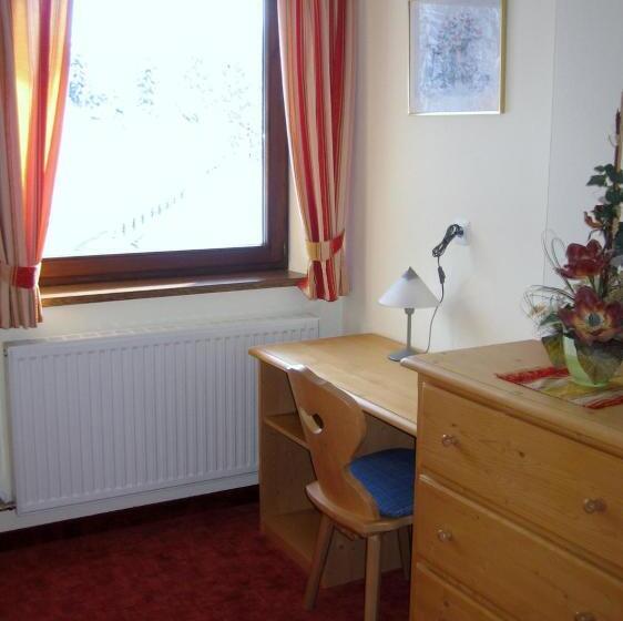 ホテル Ferienwohnung Seifterhof