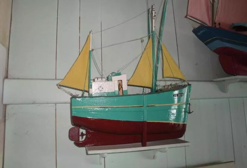 Le Buzet Bleu Bed & Breakfast